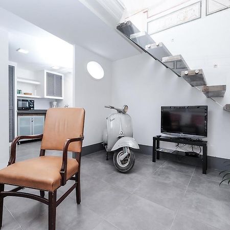 ローマAncient Trastevere Vespa Loftアパートメント エクステリア 写真