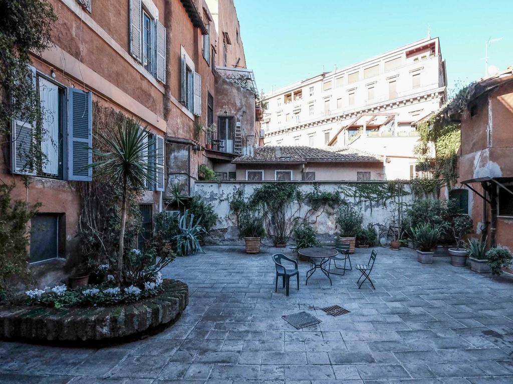 ローマAncient Trastevere Vespa Loftアパートメント エクステリア 写真