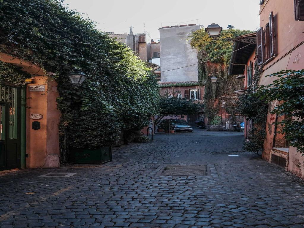 ローマAncient Trastevere Vespa Loftアパートメント エクステリア 写真